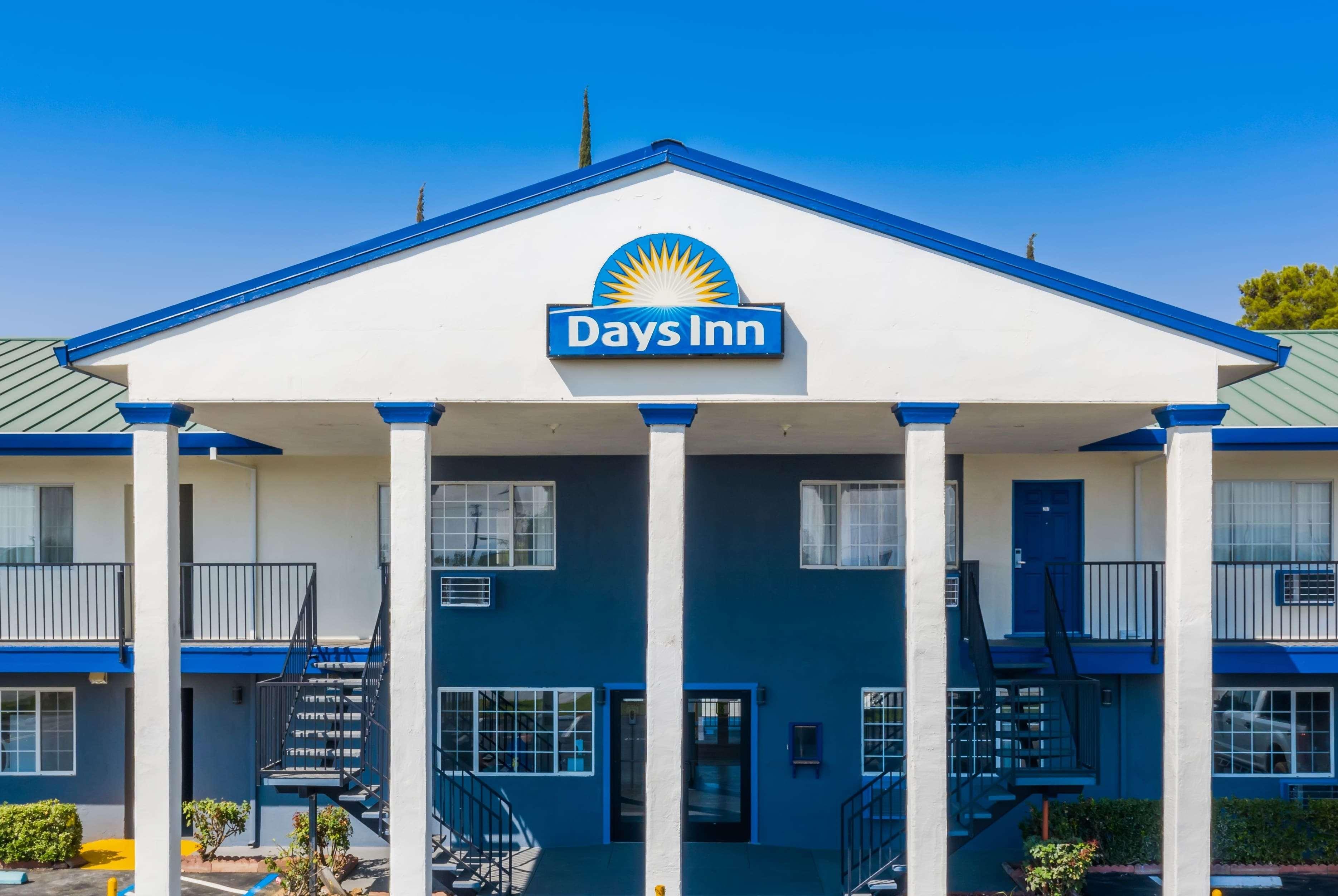 Days Inn By Wyndham Red Bluff Exteriör bild